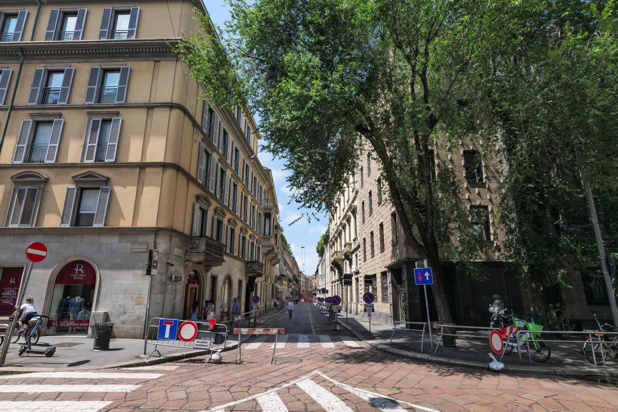Prestige Boutique Aparthotel - Montenapoleone Milano Dış mekan fotoğraf